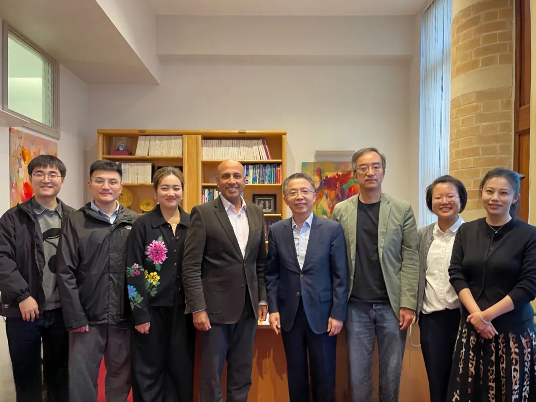 ZIBS与CJBS深化合作，共探商学教育新方向 ZIBS Delegation Visits CJBS